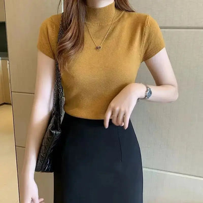 HALF-HIGH NECK SLIM BLOUSE